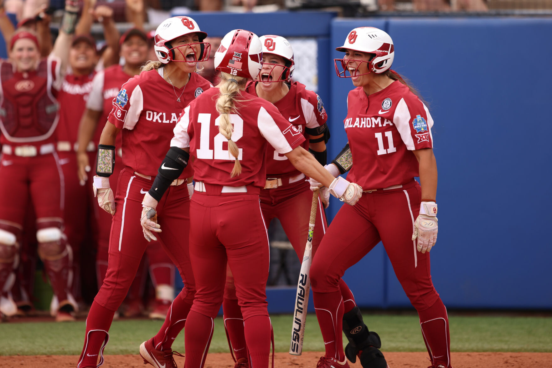 Mackenzie Donihoo home run